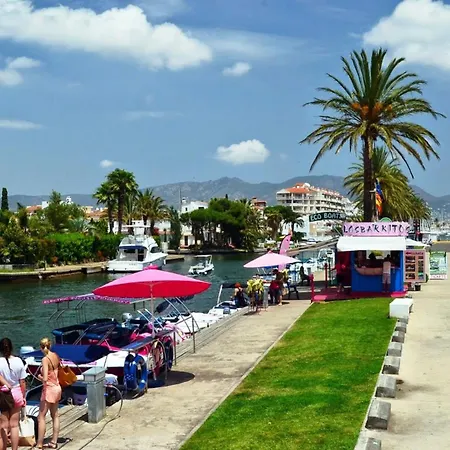 Basic Comfort Onada 0139 Con Vista Al Canal Empuriabrava